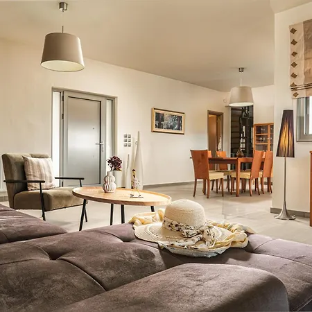 Villa Astarte - Pearl Private With Pool