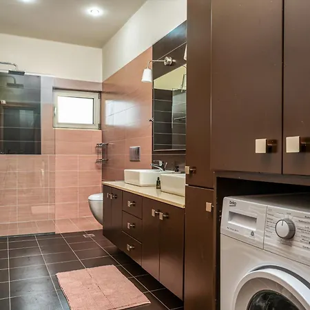 Astarte - Pearl Private With Pool Vila