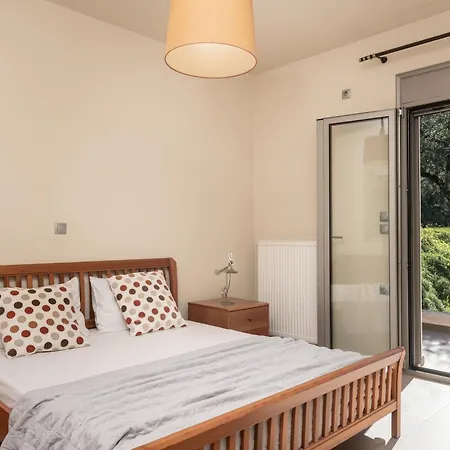 Astarte - Pearl Private With Pool Vila